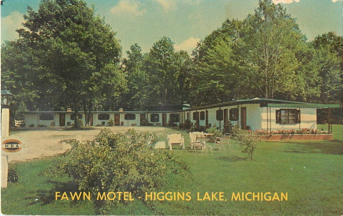 Fawn Motel - Old Postcard (newer photo)